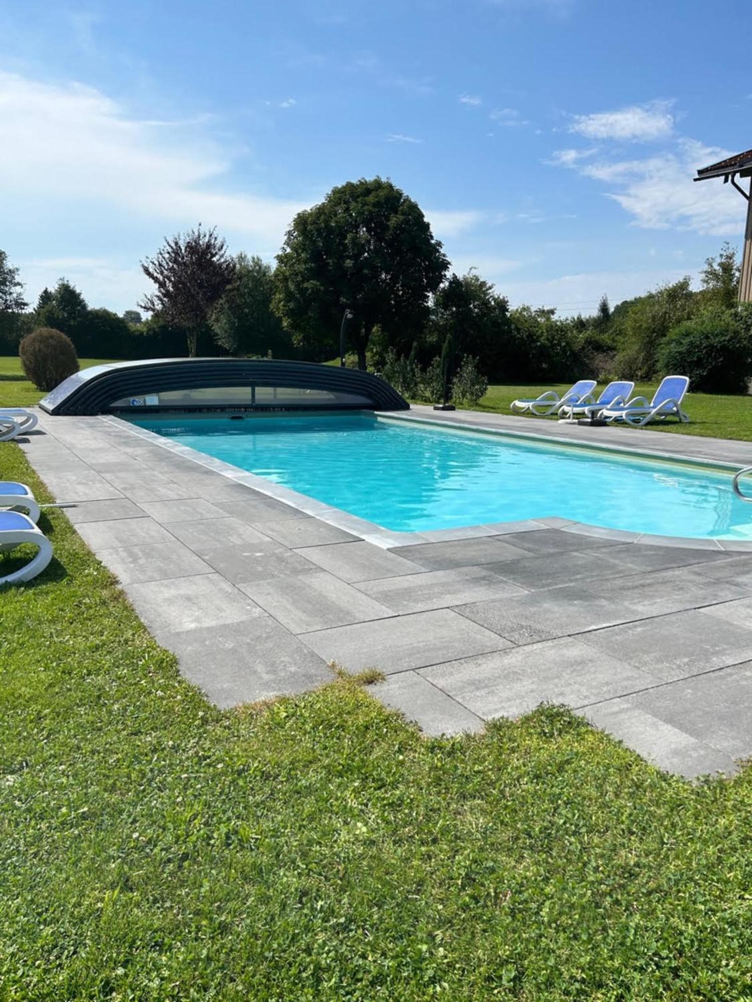 Gabi Mit Pool Und Sauna Ubersee Exterior photo